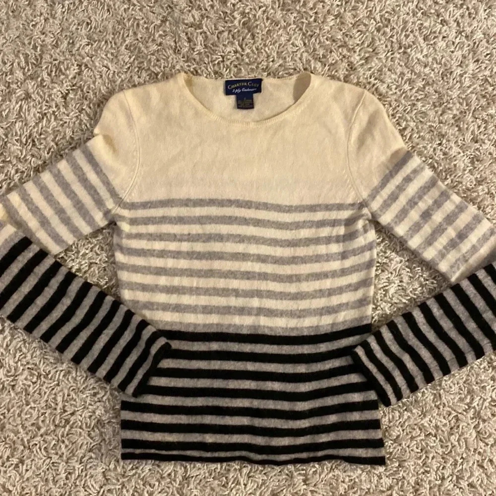 Charter club cashmere sweater size small